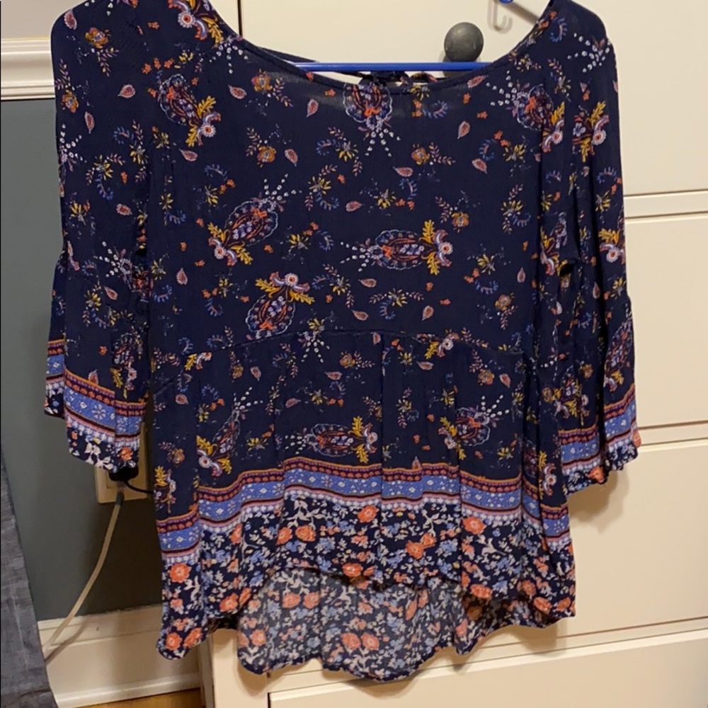 Cute blouse